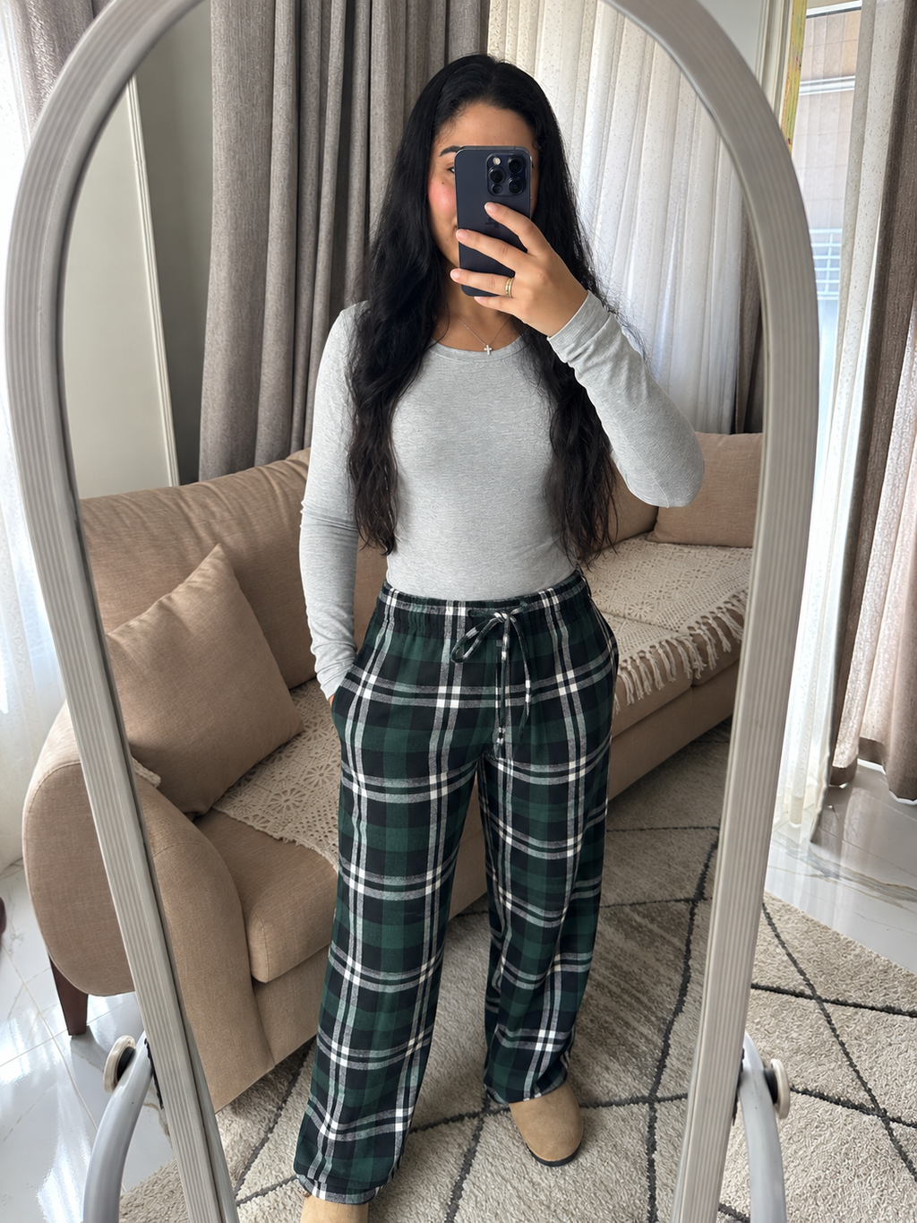 Caro Christmas pants 🫶🏻